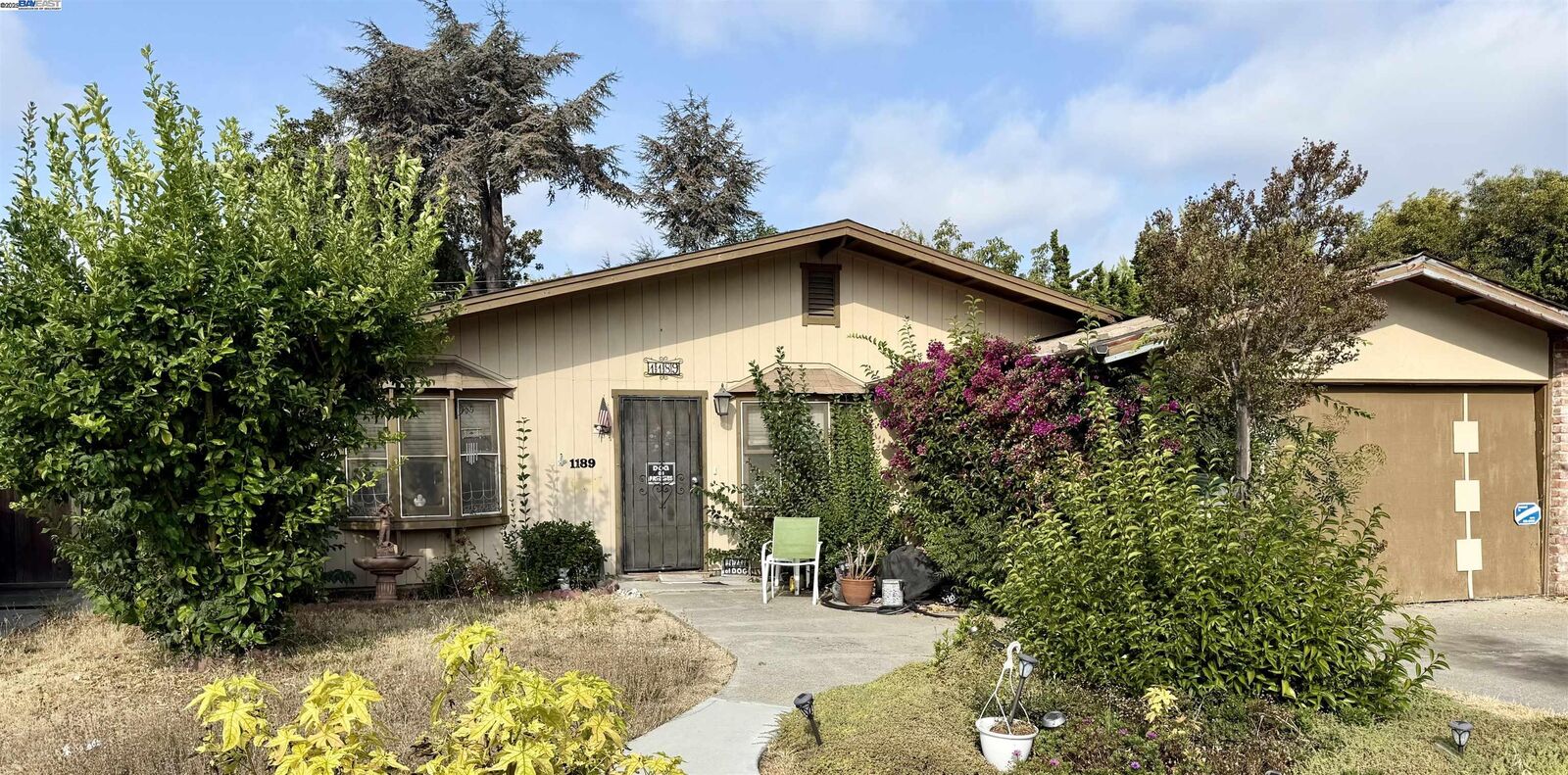 Property Photo:  1189 Skylake Ct  CA 94089 