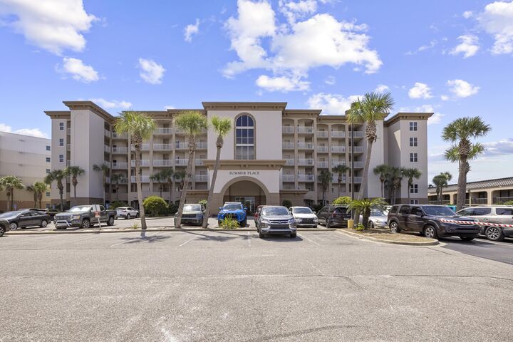 Property Photo:  1111 Santa Rosa Boulevard 107  FL 32548 