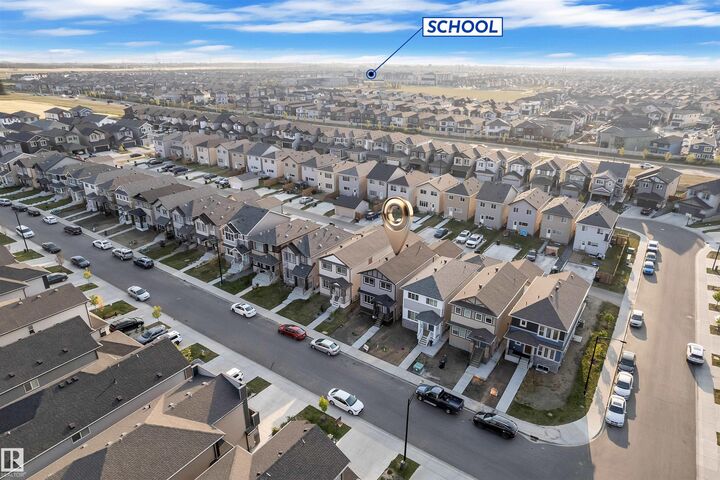 Property Photo:  1320 16 Street NW  AB T6T 2S3 