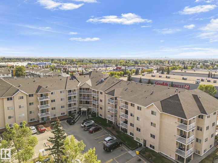 Property Photo:  4220 139 Avenue NW 414  AB T5Y 2Y2 