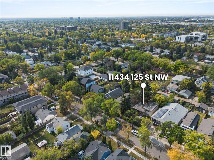 Property Photo:  11434 125 Street NW  AB T5M 0M9 