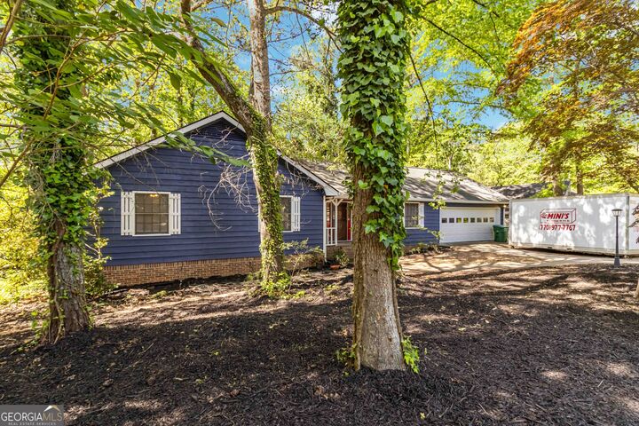 Property Photo:  5272 Cumberland Way  GA 30087 