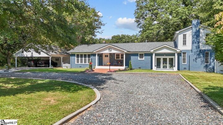 213 Harts Lane  Simpsonville SC 29681 photo