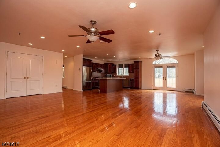 Property Photo: 160 Franklin Ave 3 NJ 07110