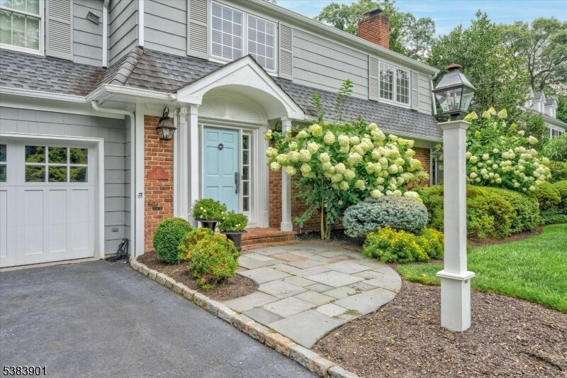Property Photo:  11 Dellwood Ave  NJ 07928 