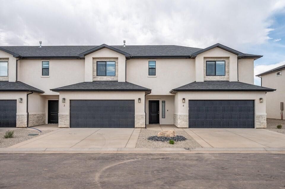 Property Photo:  51 S 4375 W #7  UT 84720 