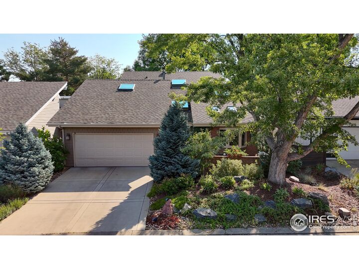 Property Photo: 7134 Cedarwood Cir CO 80301