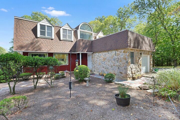 Property Photo: 99 New Hempstead Road NY 10956
