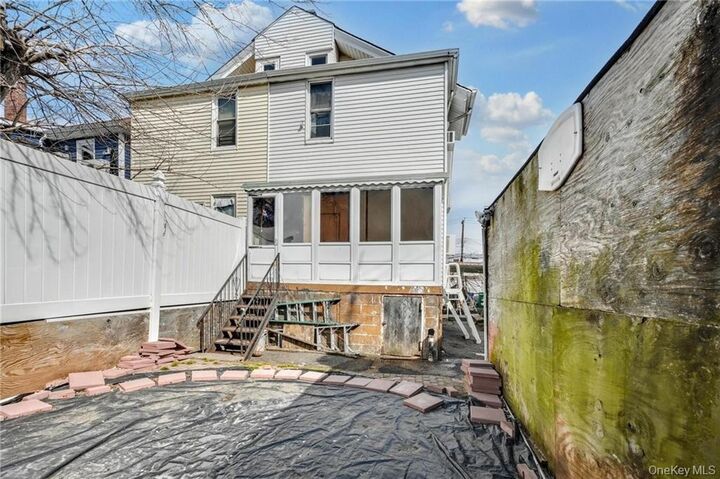 Property Photo: 449 Revere Avenue NY 10465