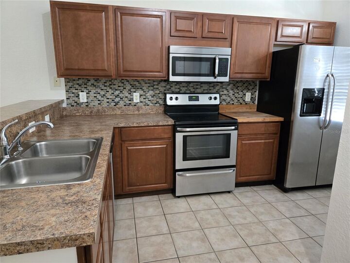 Property Photo:  6101 Lake Marion Golf Resort 6  FL 34759 