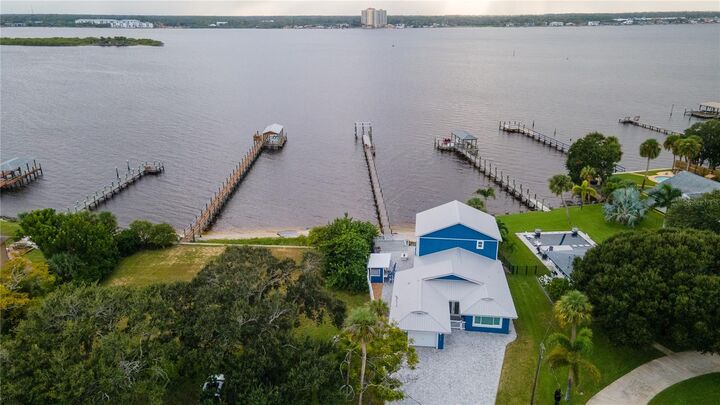 3108 S Peninsula Drive  Daytona Beach FL 32118 photo