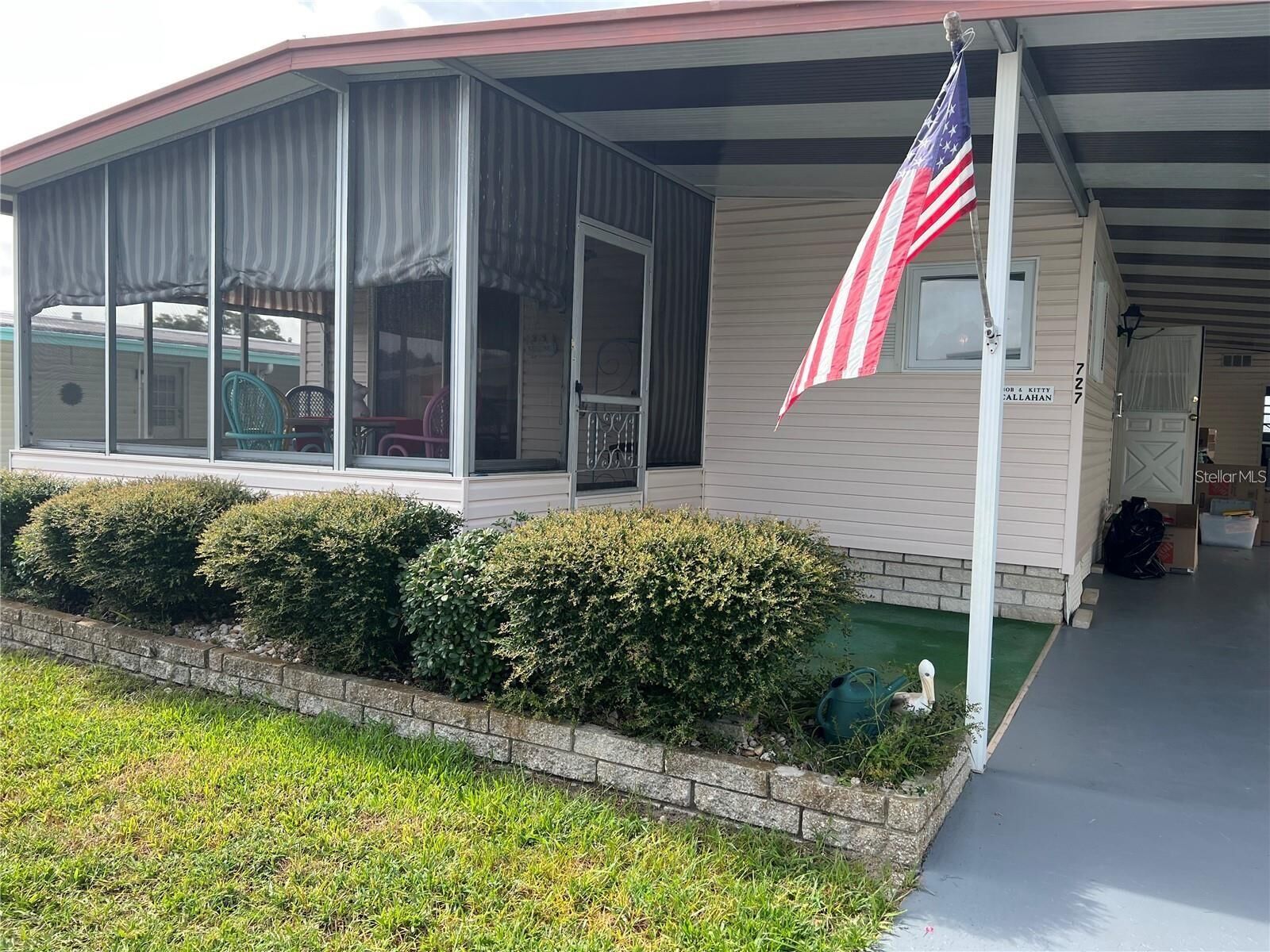 Property Photo:  727 Sugar Palm Street  FL 33778 
