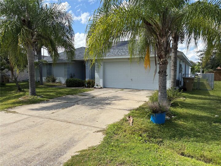 Property Photo:  1130 Munster Court  FL 34759 