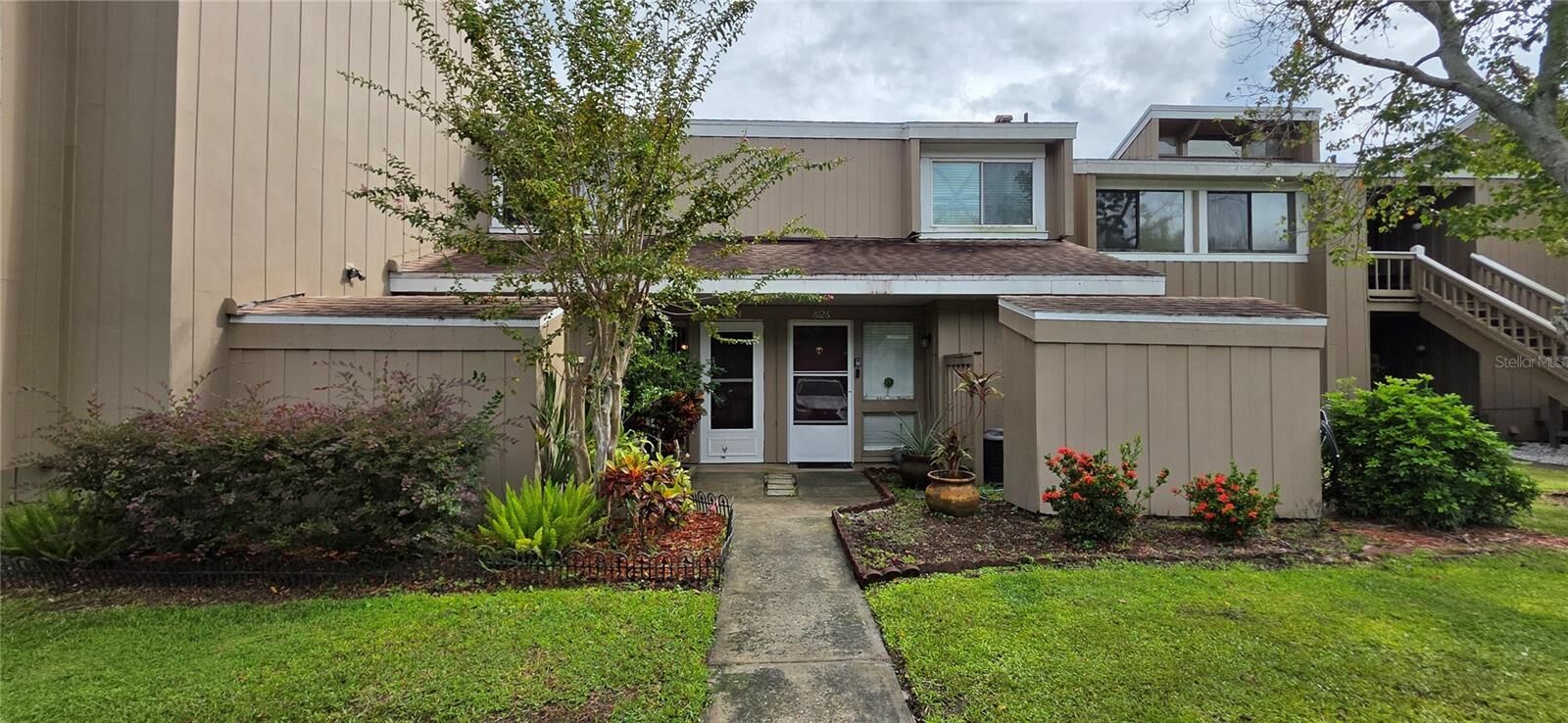 Property Photo: 6124 Peregrine Avenue D06 FL 32819