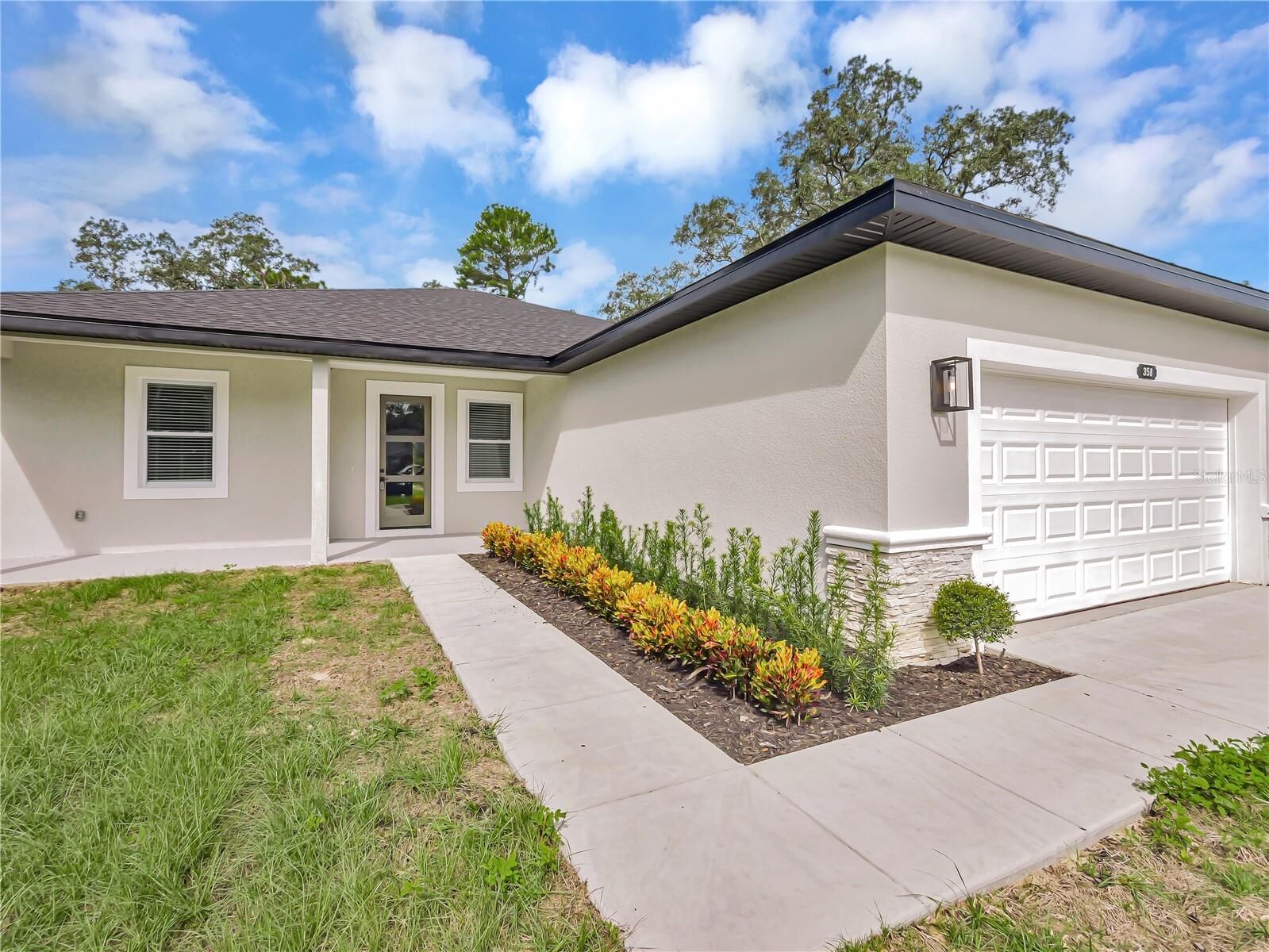 Property Photo:  358 Marion Oaks Pass  FL 34473 