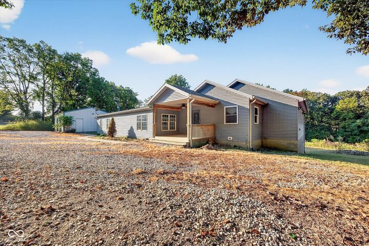 Property Photo:  7116 S Lodge Road  IN 47403 