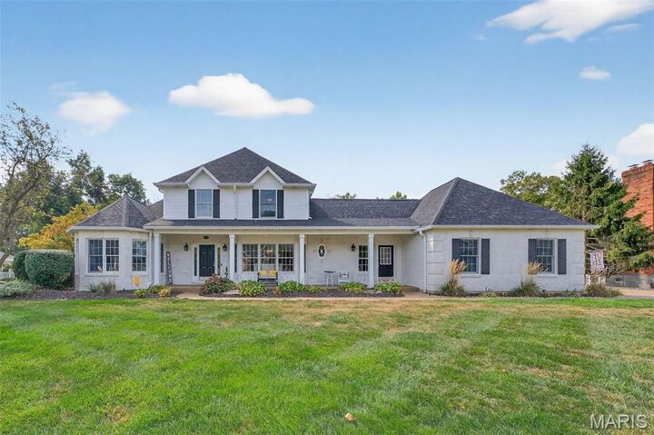 350 Woodmere Drive  St Charles MO 63303 photo