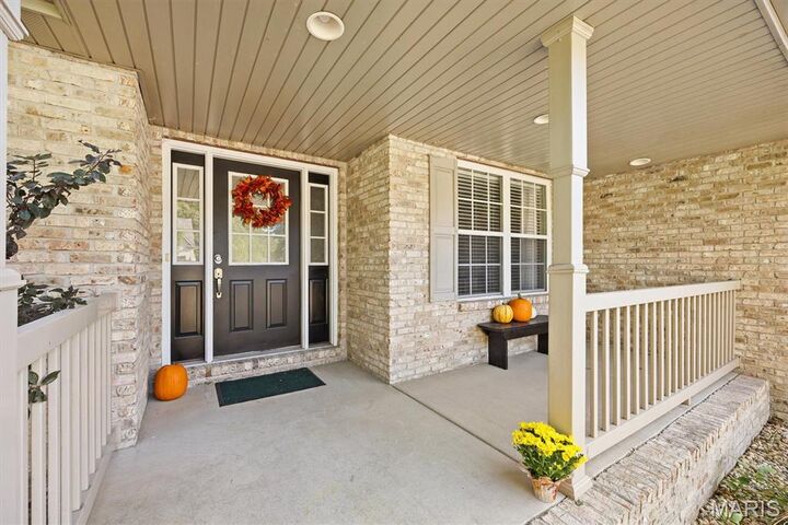 Property Photo:  500 Monticello Place  IL 62025 