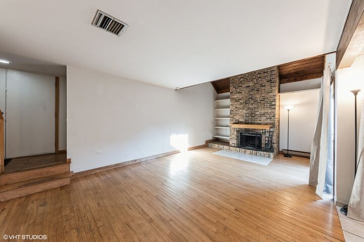 Property Photo:  3341 Beacon Street 32  IL 60064 