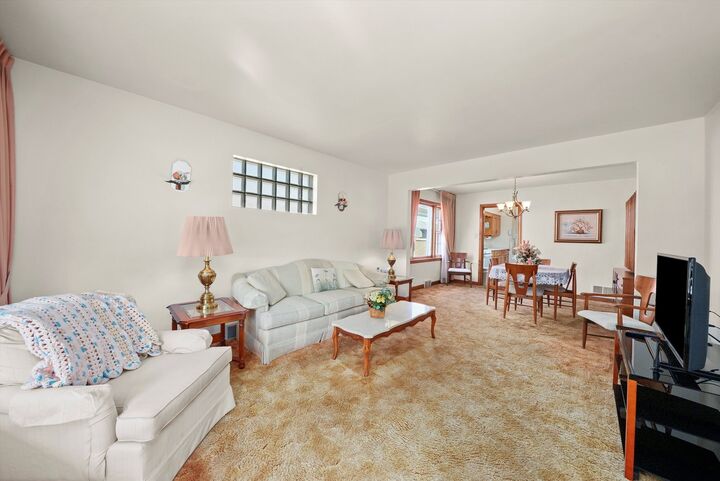 Property Photo:  3928 W 82nd Place  IL 60652 
