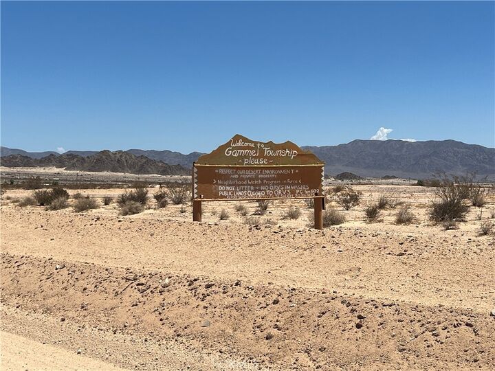 78757 Garden  Twentynine Palms CA 92277 photo