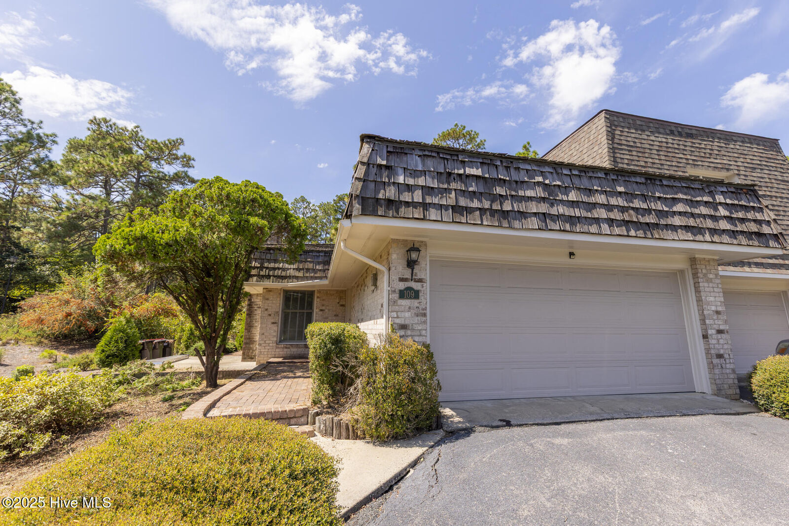 Property Photo:  109 Wimbledon Drive  NC 28374 