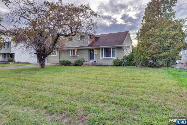32 Parsons Road  Lincoln Park Borough NJ 07035 photo