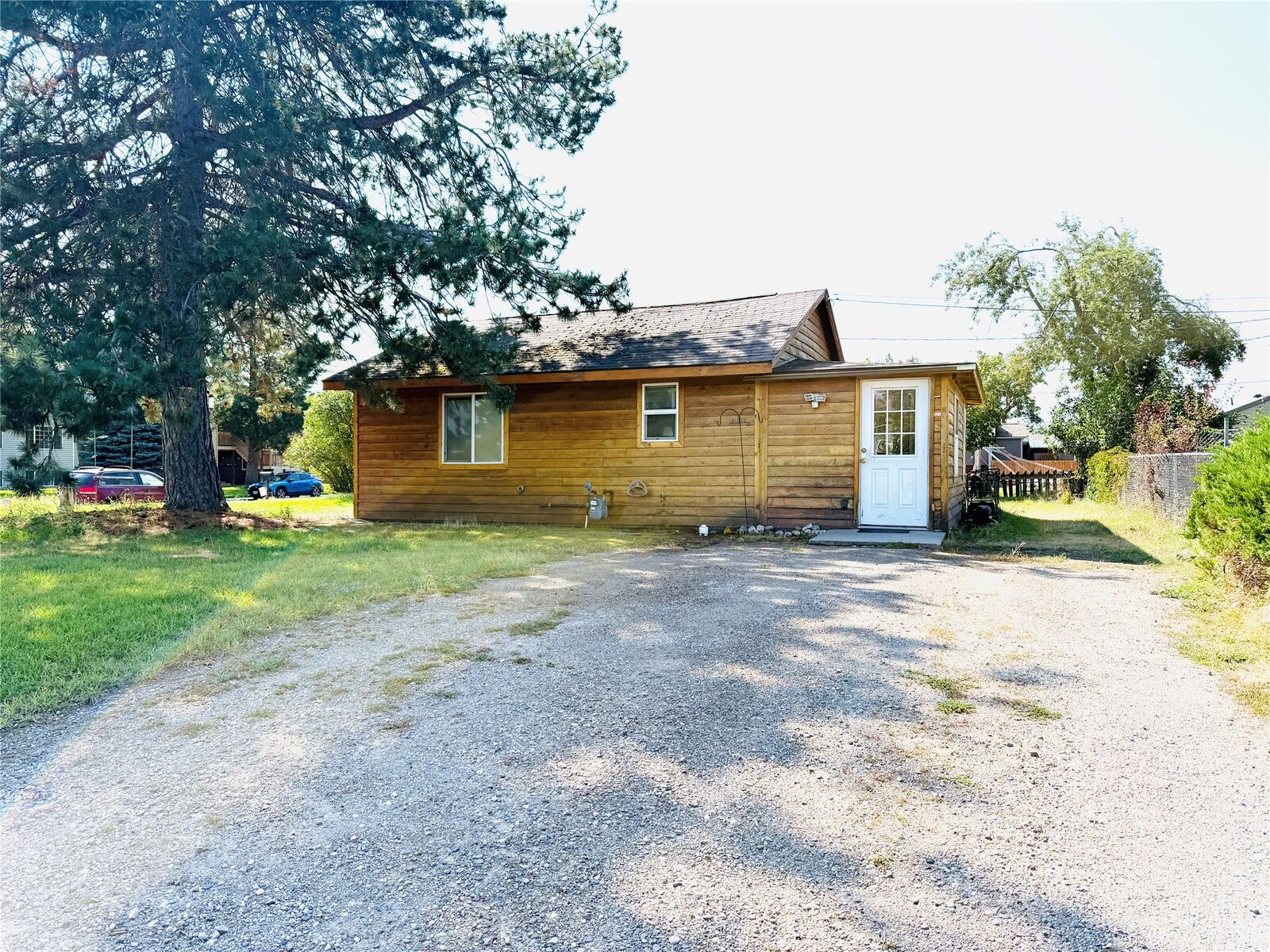 Property Photo:  901 Cleveland Street  MT 59801 