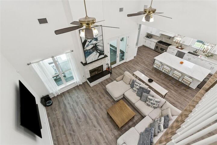 Property Photo:  1356 Homestead Avenue  LA 70005 