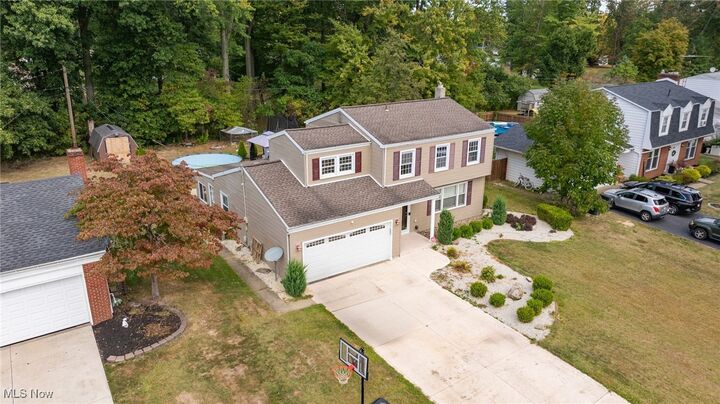 Property Photo:  3995 Longhill Drive SE  OH 44484 