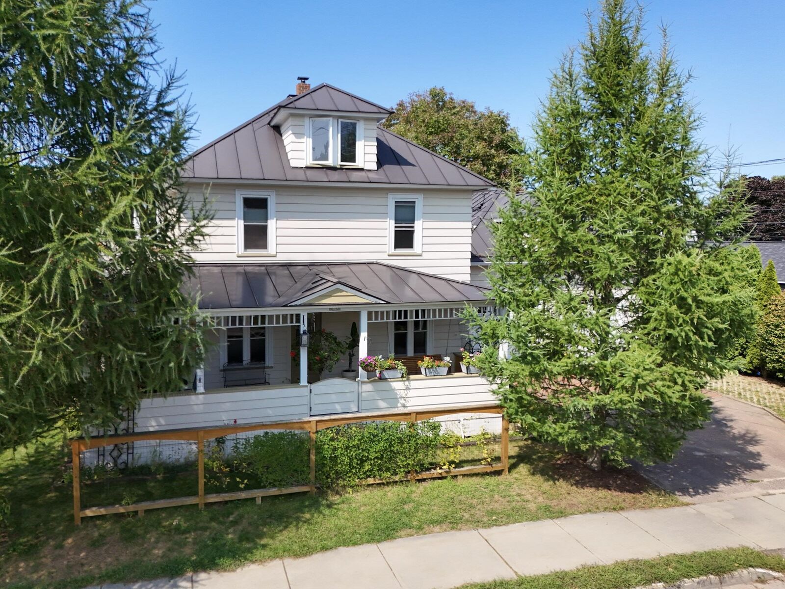 Property Photo:  170 Franklin Street  VT 05404 