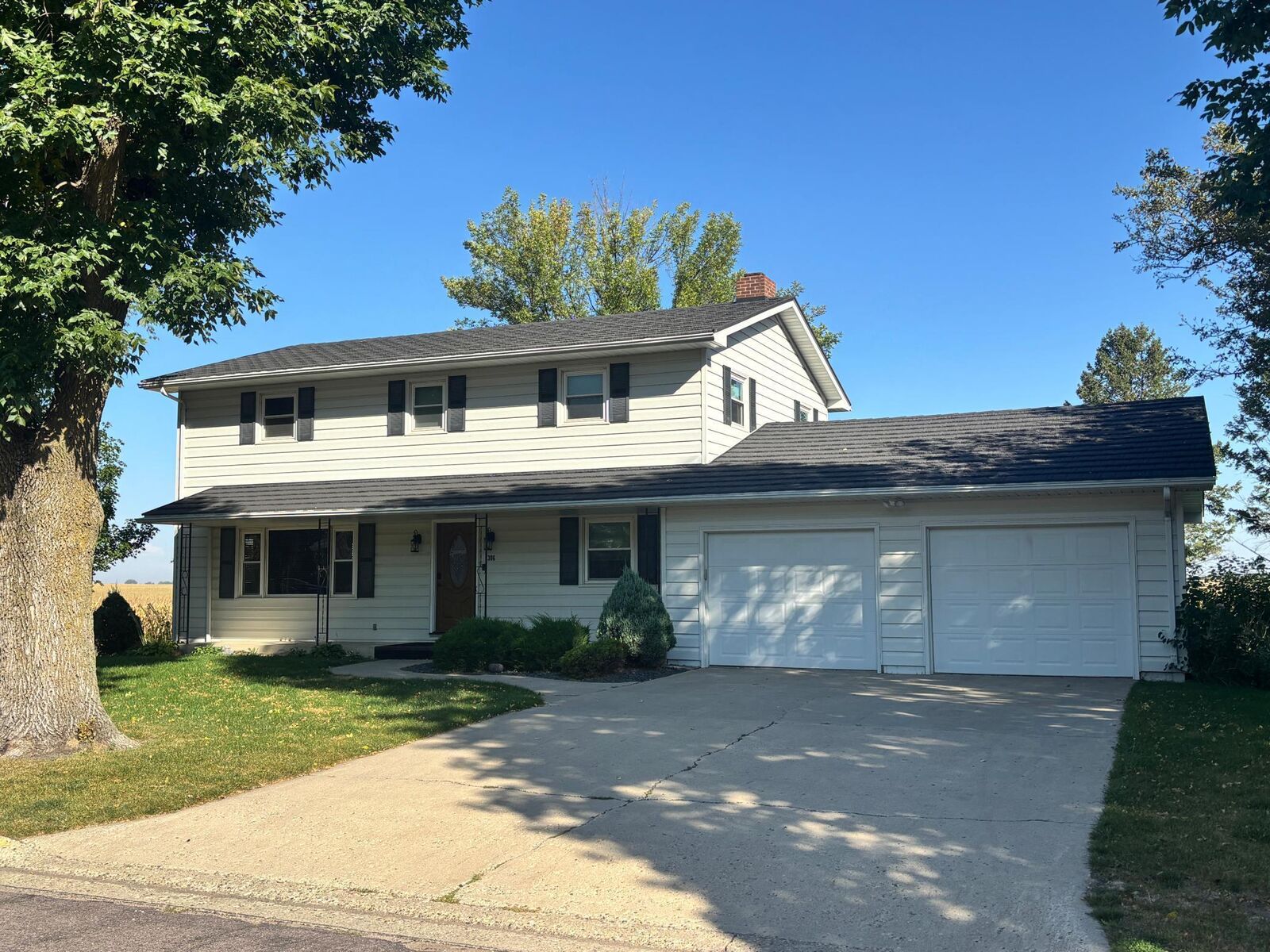 Property Photo: 306 E 5th Street N MN 56088