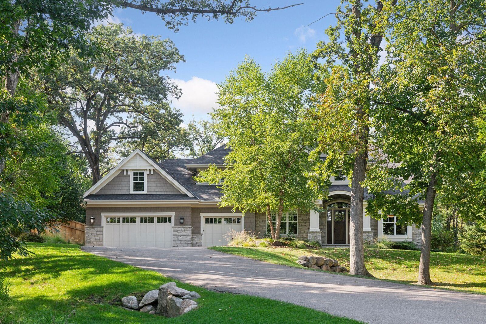 Property Photo: 2426 Meeting Street MN 55391