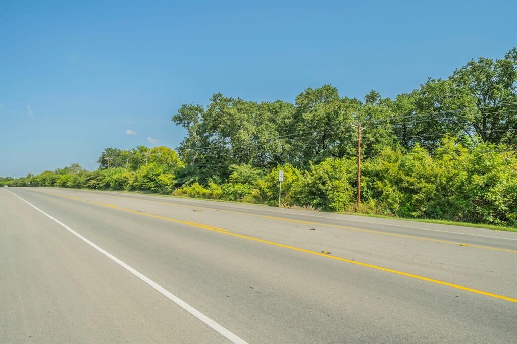 Property Photo:  0 Highway 69  TX 75402 