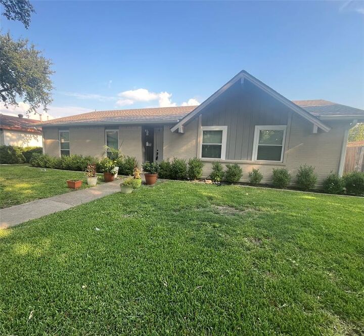 458 Thistle Drive  Garland TX 75043 photo