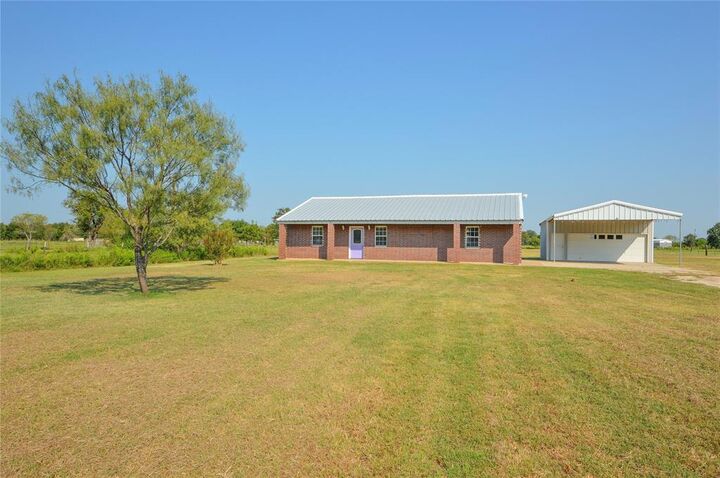 293 W Old Axtell Road  Waco TX 76705 photo
