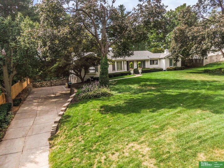 Property Photo: 652 N 66 Street NE 68132-9999