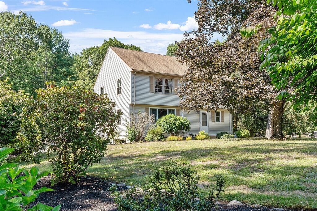 Property Photo:  2 Buchan Road  MA 01810 