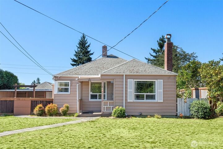 Property Photo:  1612 N Stevens Street  WA 98406 