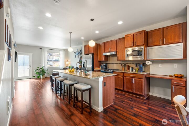 Property Photo: 3013 S Nevada Street WA 98108