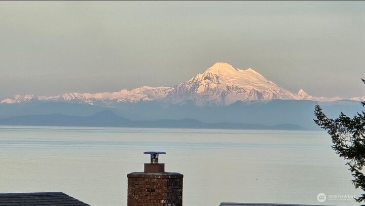 Property Photo:  103  Island View Road  WA 98362 