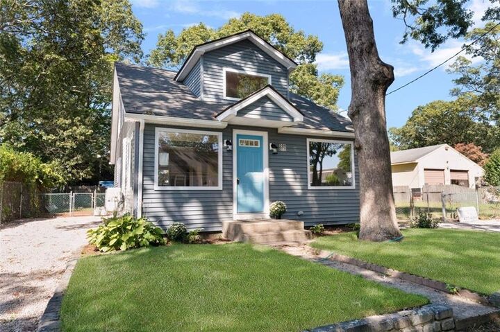 211 Wood Street  Warwick RI 02889 photo