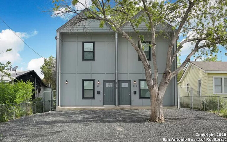 Property Photo:  707 Runnels Ave  TX 78208 