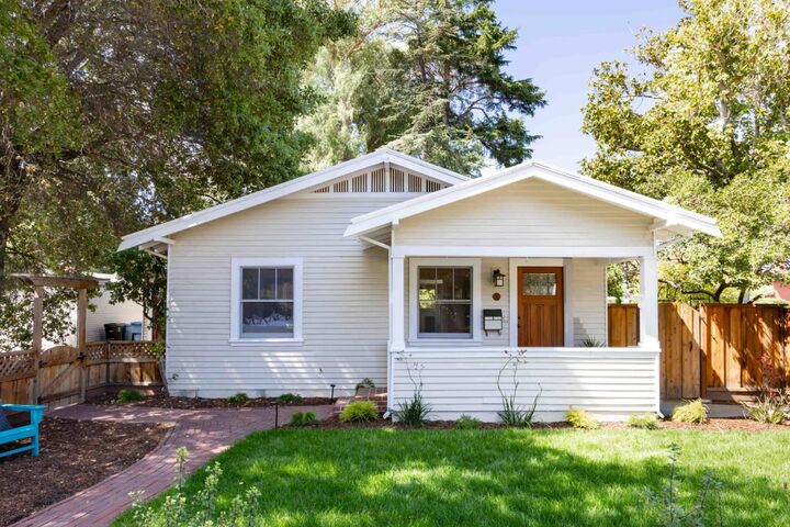 Property Photo:  671 Kingsley Avenue  CA 94301 