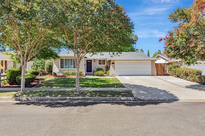Property Photo:  5897 Cabral Avenue  CA 95123 