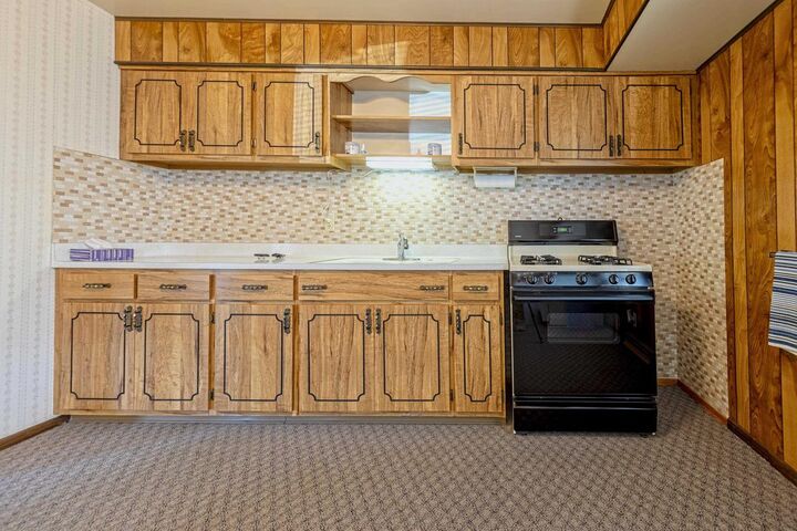 Property Photo: 1233 Monterey Lane WI 53546