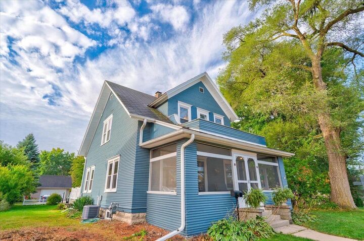 Property Photo: 617 East Main Street WI 53589