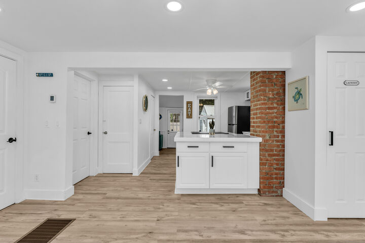 Property Photo:  80 Boston Post Road  CT 06371 