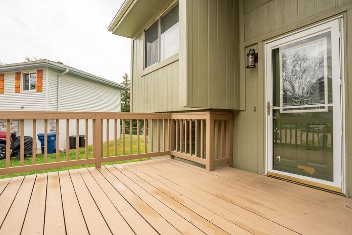 Property Photo:  12 Pinehurst  Circle  IA 51534 