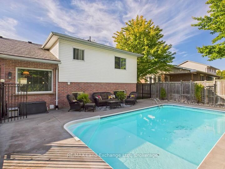 Property Photo:  415 Macdougall Drive  ON N2Z 3A9 